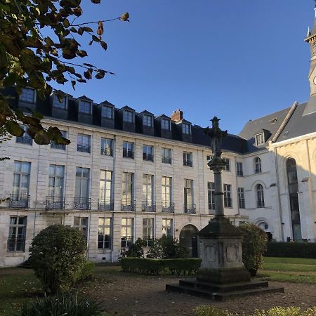 Superbe T2 Avec Vue Sur Cour - Rouen Centre Apartment Exterior photo